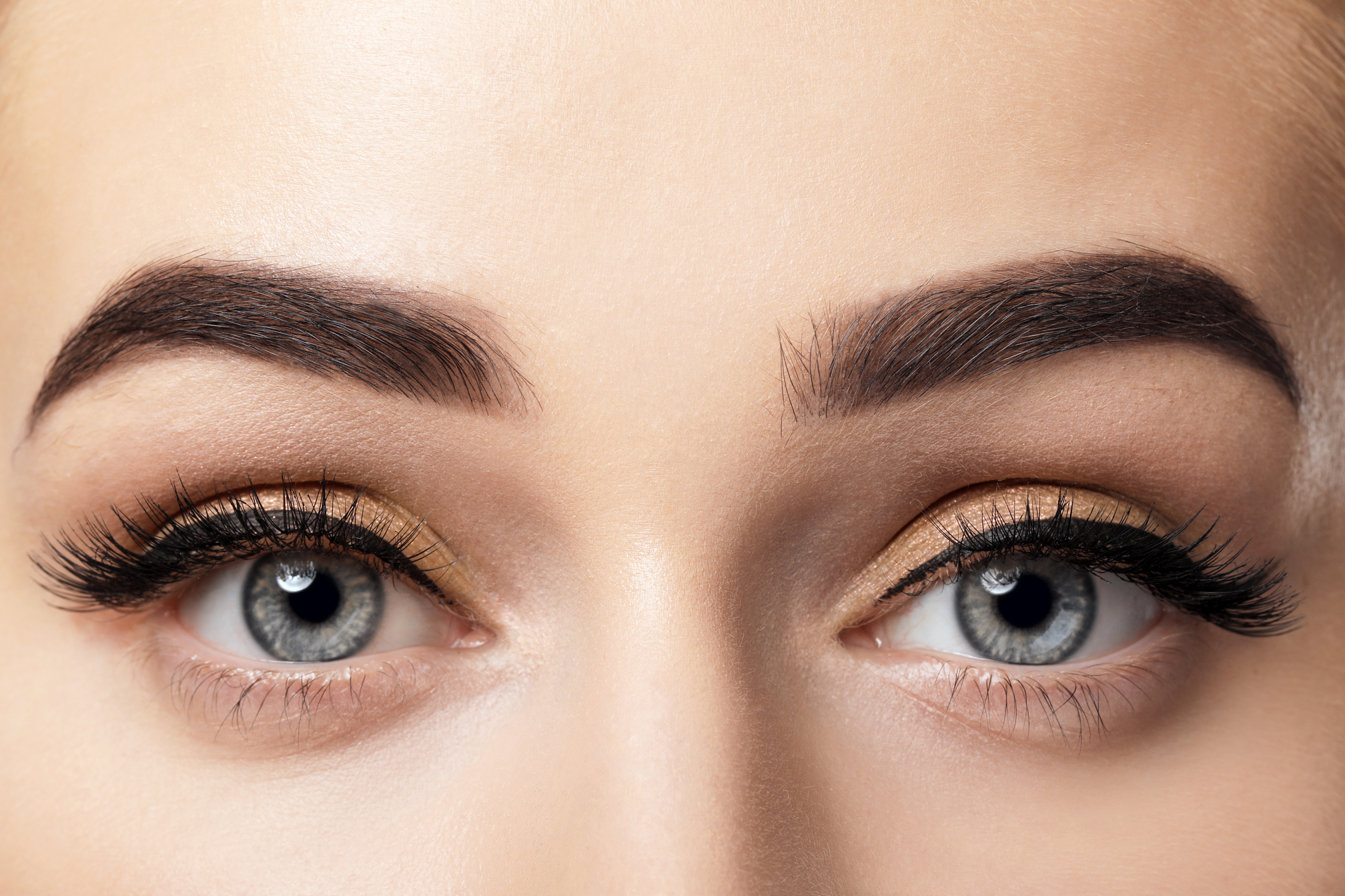 Closeup of Woman with Eyebrows after Microblading